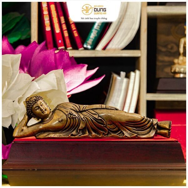 Tượng Phật Adida nằm bằng đồng vàng cao 8cm ngang 28cm