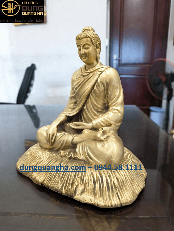 Tượng Phật Thích Ca ngồi thiền trên bệ rơm bằng đồng vàng cao 20cm