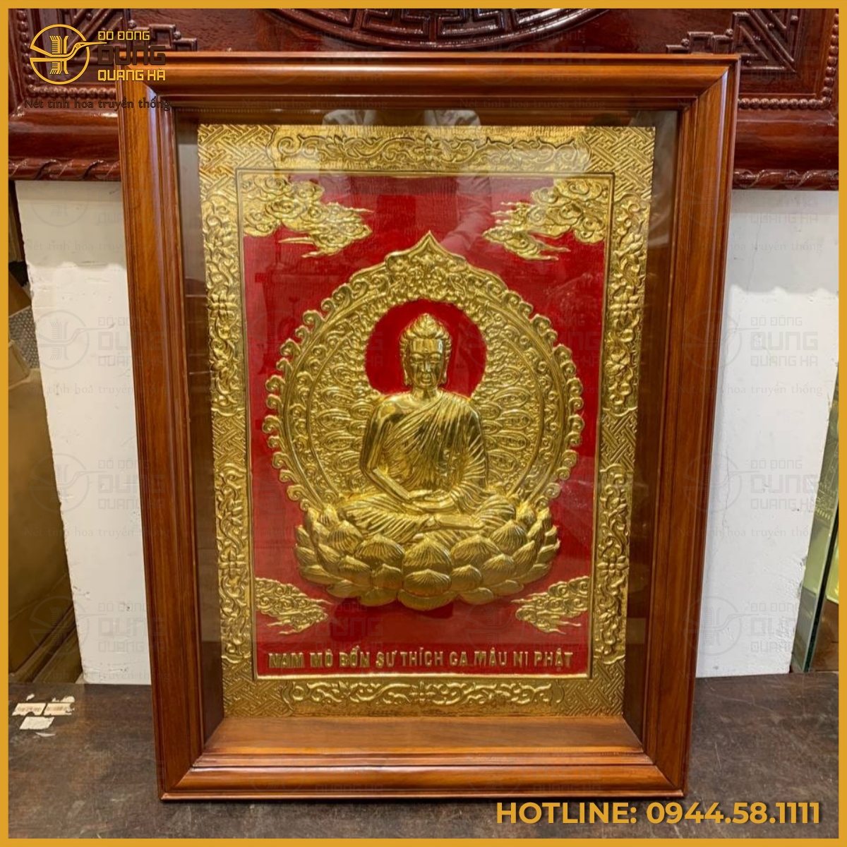 Tranh Phật Thích Ca bằng đồng dát vàng