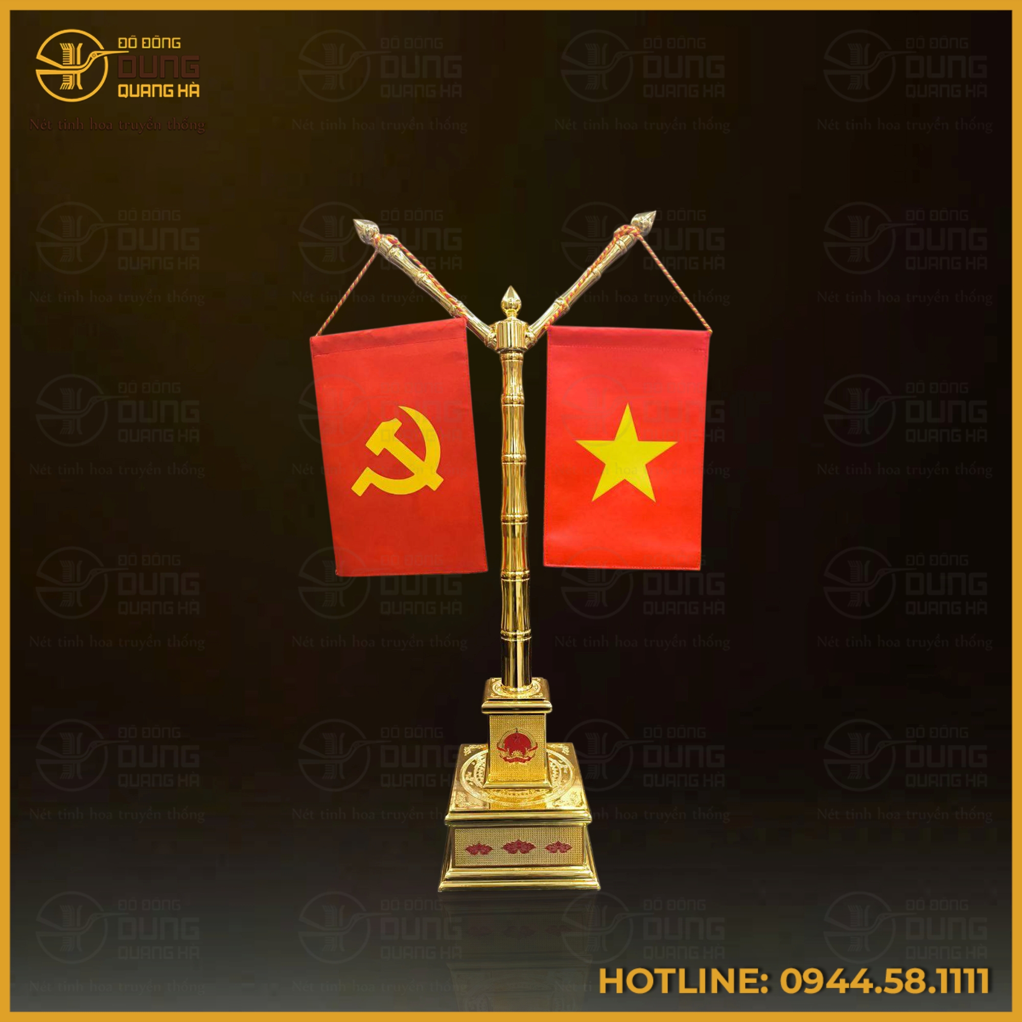 Mô hình cột cờ bằng đồng lưu niệm mạ vàng cao cấp