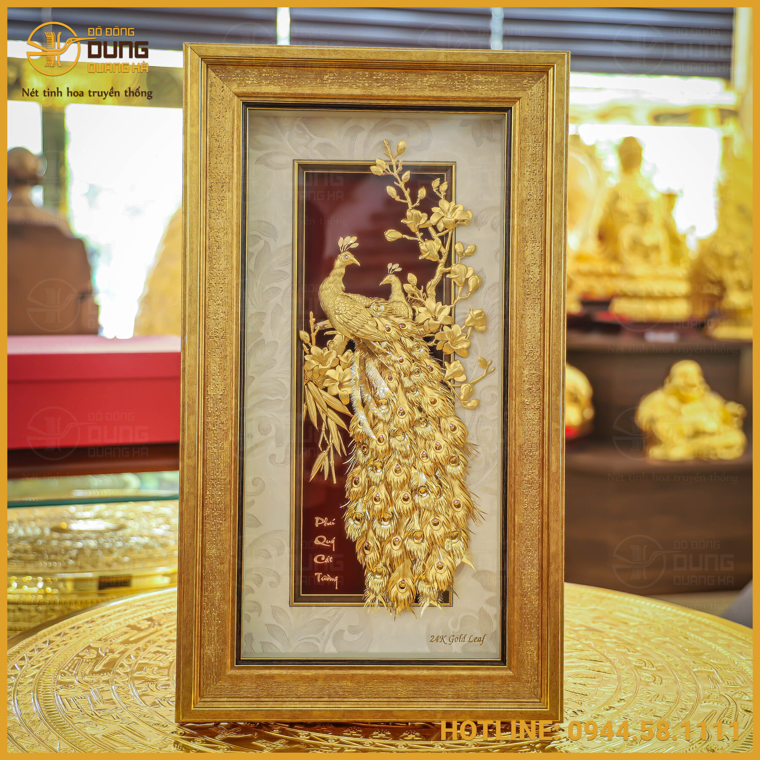 Tranh công dát vàng kích thước 31x45cm