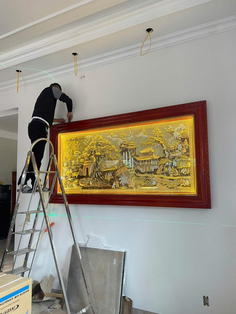 Tranh Cội Nguồn Quê Hương bằng đồng kích thước 2m3 x 1m2