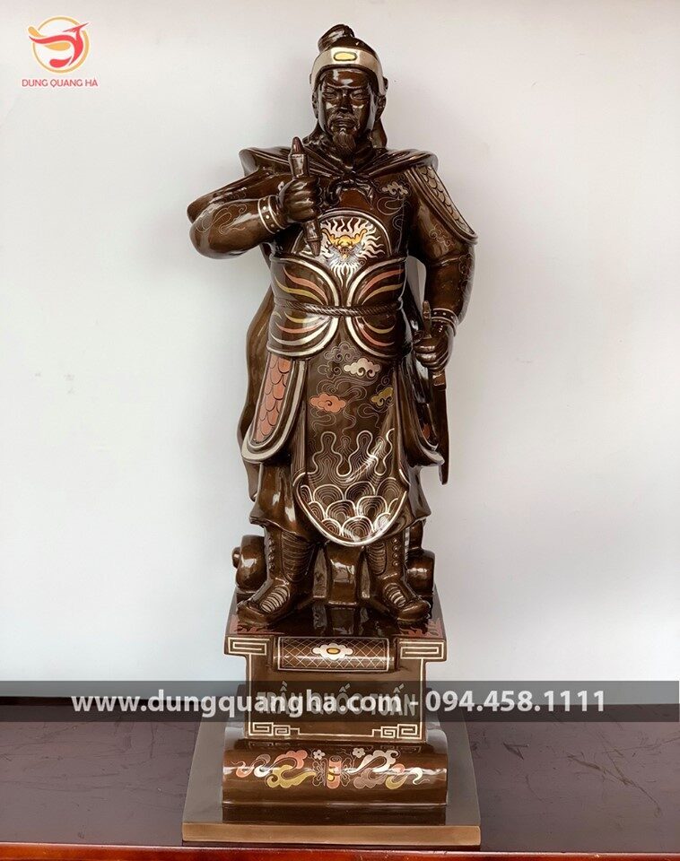 Tượng Đức Thánh Trần Hưng Đạo cao 70 cm khảm ngũ sắc - hàng độc quyền