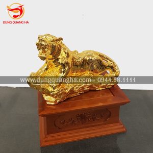 Tượng hổ mạ vàng 24k tinh xảo – linh vật phong thủy cao cấp