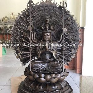 Tượng Phật Thiên Thủ Thiên Nhãn hun giả cổ cao 1m3