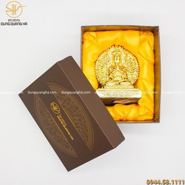 Hộp quà tượng Phật Thiên Thủ Thiên Nhãn mạ vàng độc đáo