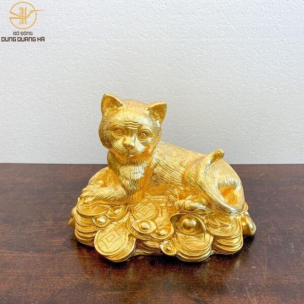 Tượng mèo bằng đồng đỏ dát vàng cao 32cm ngang 38cm