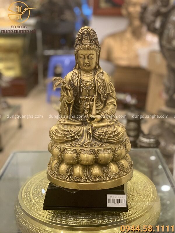 Tượng Phật Quan Thế Âm Bồ Tát bằng đồng vàng cao 30cm