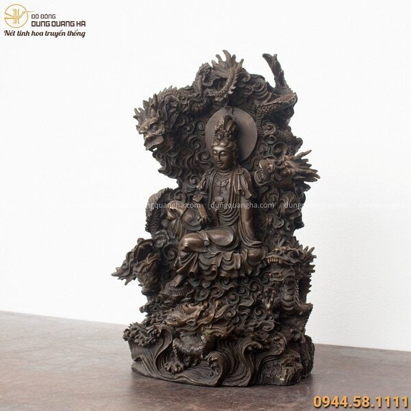 Tượng Phật Bà Quan Âm ngự long bằng đồng hun đen tinh xảo