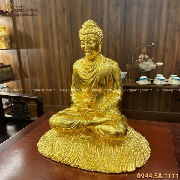 Tượng Phật Thích Ca ngồi trên rơm bằng đồng dát vàng cao 30cm