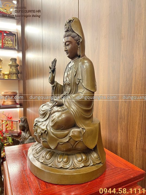 Tượng Phật Quan Âm bằng đồng vàng hun giả cổ 48x28x23cm nặng 10,5kg