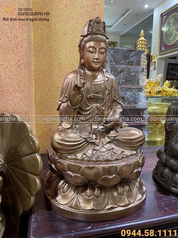 Tượng Phật Quan Âm tọa thiền bằng đồng đỏ cao 60cm