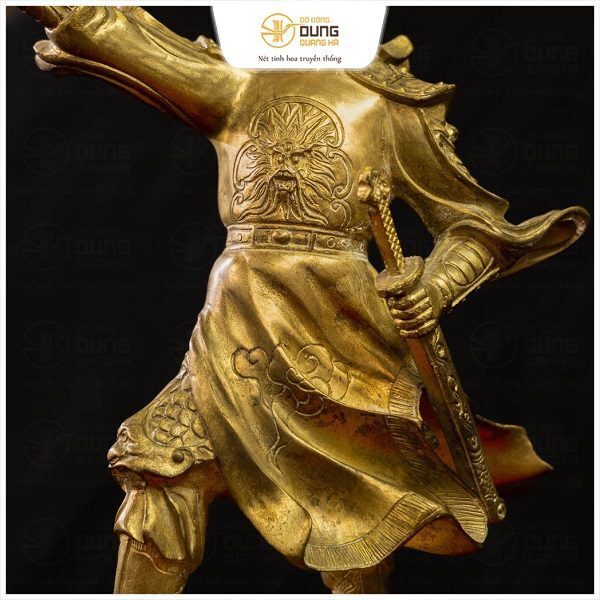 Tượng Trần Quốc Tuấn đứng chỉ tay cao 25cm bằng đồng vàng catut