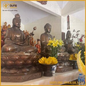 Thầy tin tưởng Dung Quang Hà đúc bộ tượng Tam Thánh Phật cao 1m7 cho chùa mới xây dựng !