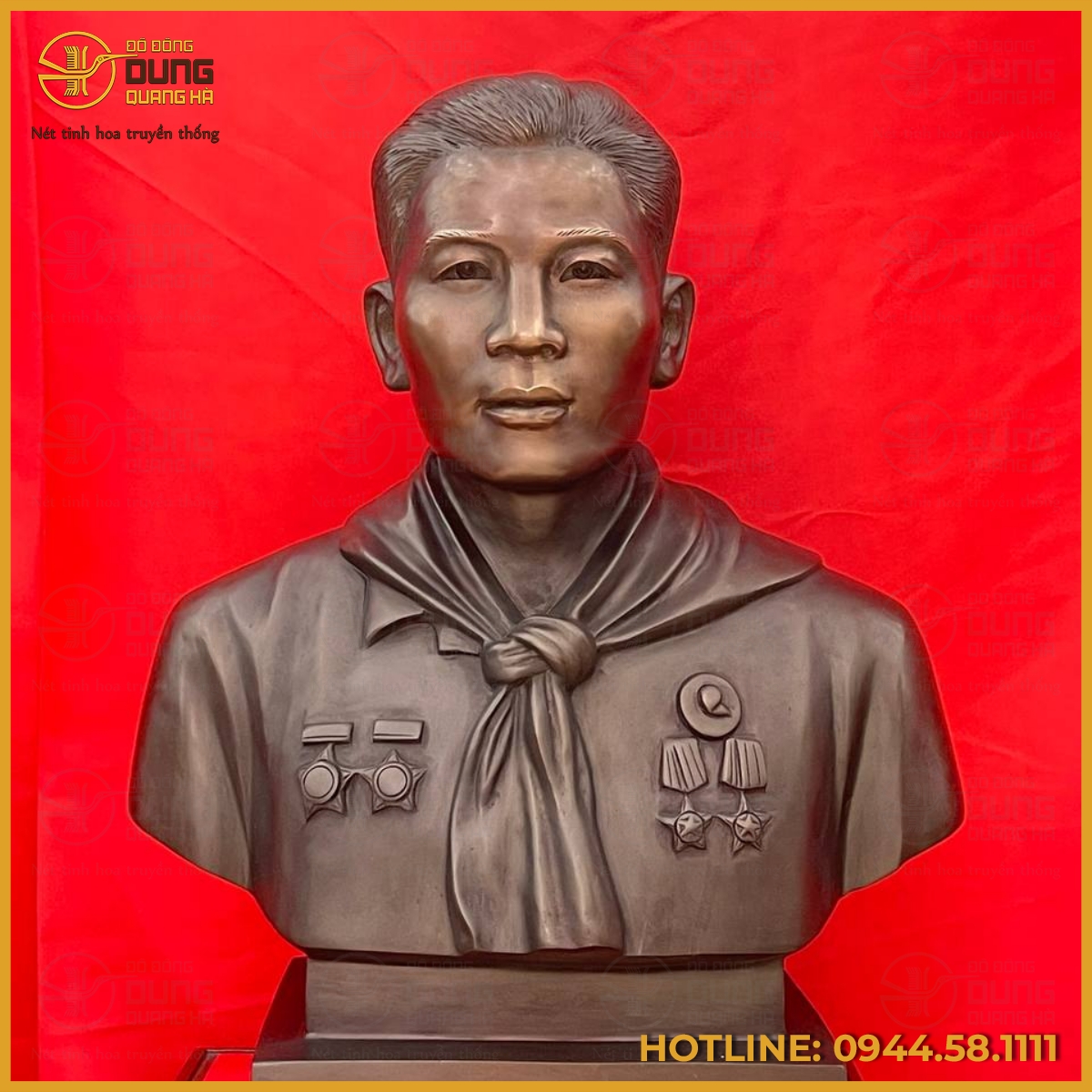 Màu sắc cổ kính, trang nghiêm