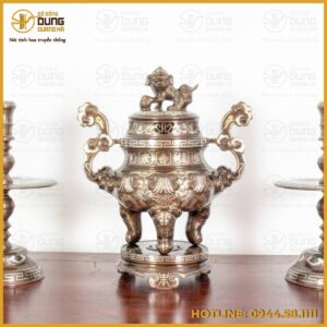 Bộ tam sự cao cấp với diện mạo sống động