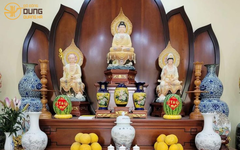 Cách bài trí bàn thờ Phật