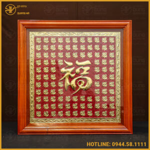 Tranh bách phúc đồng vàng nền đỏ kích thước 70x70cm