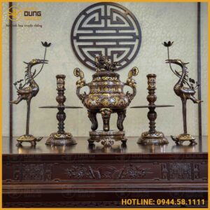 Bộ ngũ sự song long chầu nguyệt đồng đỏ khảm tam khí dát điểm vàng cao 60cm