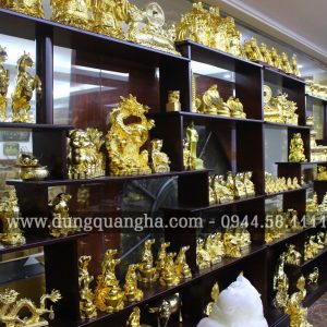 Các sản phẩm Đồ Đồng mạ vàng tại cơ sở Dung Quang Hà