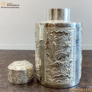 Hộp đựng trà bằng đồng hoa văn rồng phượng mạ bạc cao 15cm