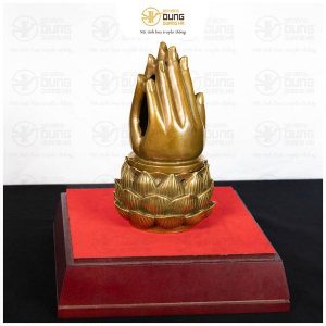 Lư xông trầm đồng vàng hình bàn tay Phật tổ kích thước 10x18cm