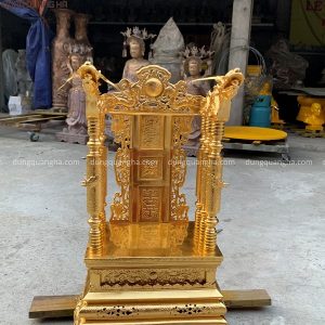 Ngai thờ gia tiên đẹp bằng đồng thếp vàng 9999 cao 68cm