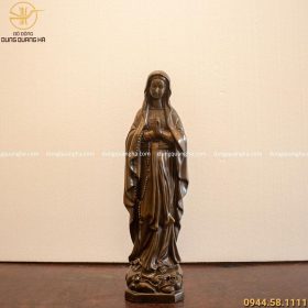 Tượng Đức Mẹ Maria chắp tay bằng đồng hun đen cao 40cm
