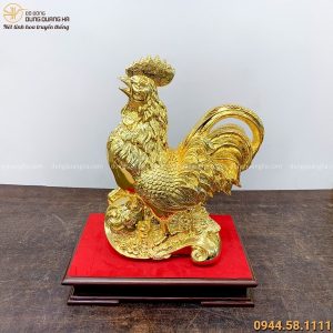 Tượng gà trống phong thủy thịnh vượng bằng đồng mạ vàng 24k