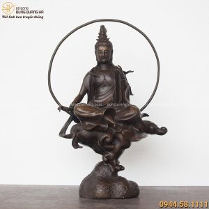 Tượng Phật Quan Âm Tự Tại cao 45cm bằng đồng vàng hun cổ kính