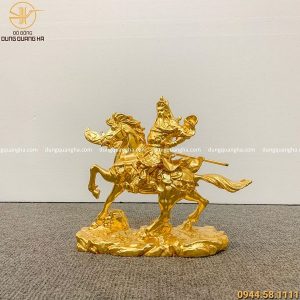 Tượng Quan Công cưỡi ngựa bằng đồng dát vàng cao 22cm