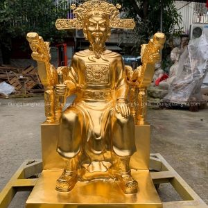 Tượng Trần Hưng Đạo ngồi ngai cao 70cm đồng đỏ thếp vàng